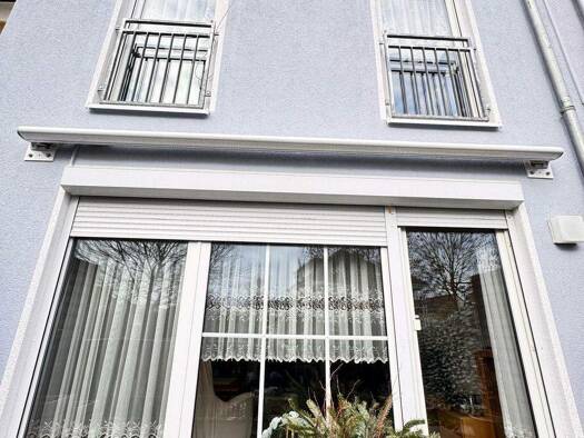 Reihenmittelhaus zum Kauf provisionsfrei 375.000 € 5 Zimmer 115 m² 139 m² Grundstück Dölau Halle (Saale) 06120