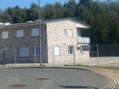 Garage/Stellplatz zur Miete provisionsfrei 80 € 12,5 m² Burgdamm Bremen 28719