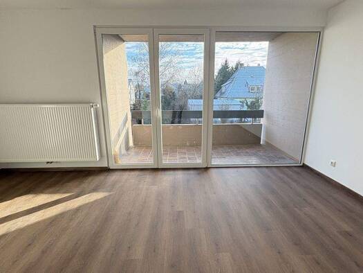 Wohnung zur Miete 650 € 2 Zimmer 60 m² 1. Geschoss frei ab 01.02.2026 Straubing 94315