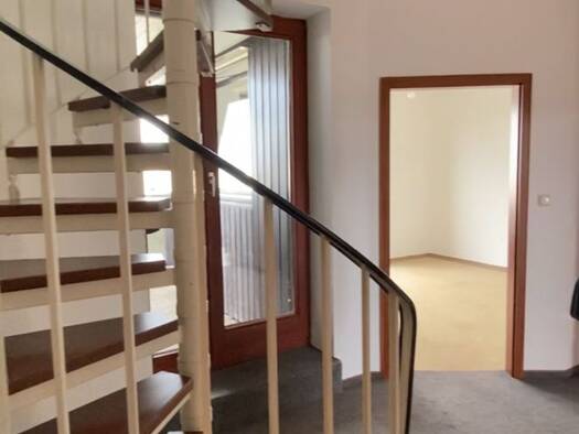 Maisonette zur Miete 1.490 € 4 Zimmer 120 m² Geschoss 6/7 frei ab 01.09.2026 Universitätsviertel Universitätsviertel 86159