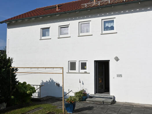 Haus zum Kauf provisionsfrei 396.000 € 8 Zimmer 140 m² 603 m² Grundstück Crailsheim 74564