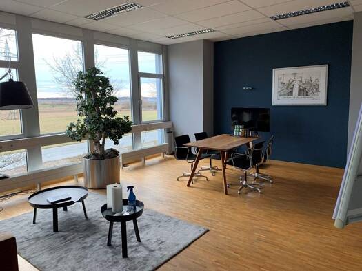 Bürofläche zur Miete provisionsfrei 12,90 € 1.673 m² Bürofläche teilbar von 197 m² bis 1.160 m² Am Pestalozziring 2 Eltersdorf Erlangen 91058