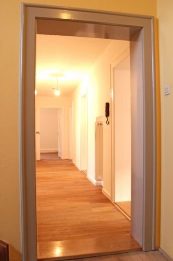 Wohnung zur Miete 1.045 € 4 Zimmer 96,2 m²<br/>Wohnfläche 1.<br/>Geschoss 01.10.2024<br/>Verfügbarkeit Esplanade 16 Altstadt - Nordost Ingolstadt 85049