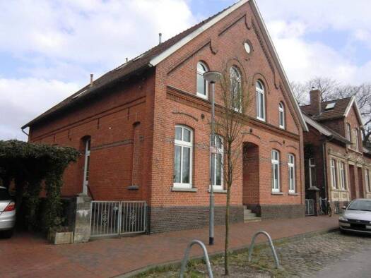 Wohnung zur Miete 480 € 2 Zimmer 1. Geschoss frei ab 01.04.2026 Leer 26789