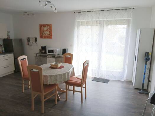 Wohnung zur Miete 1.140 € 2 Zimmer 75 m² Geschoss EG/2 frei ab sofort Hohenkirchen Espenau 34314