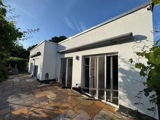 Bungalow zum Kauf 190.000 € 3 Zimmer 94 m² 661 m² Grundstück Flessenow Dobin am See 19067