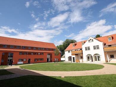 Wohnung zum Kauf 160.000 € 2 Zimmer 58,1 m² Dachgeschoss, 2. Geschoss Gohlis Dresden 01156