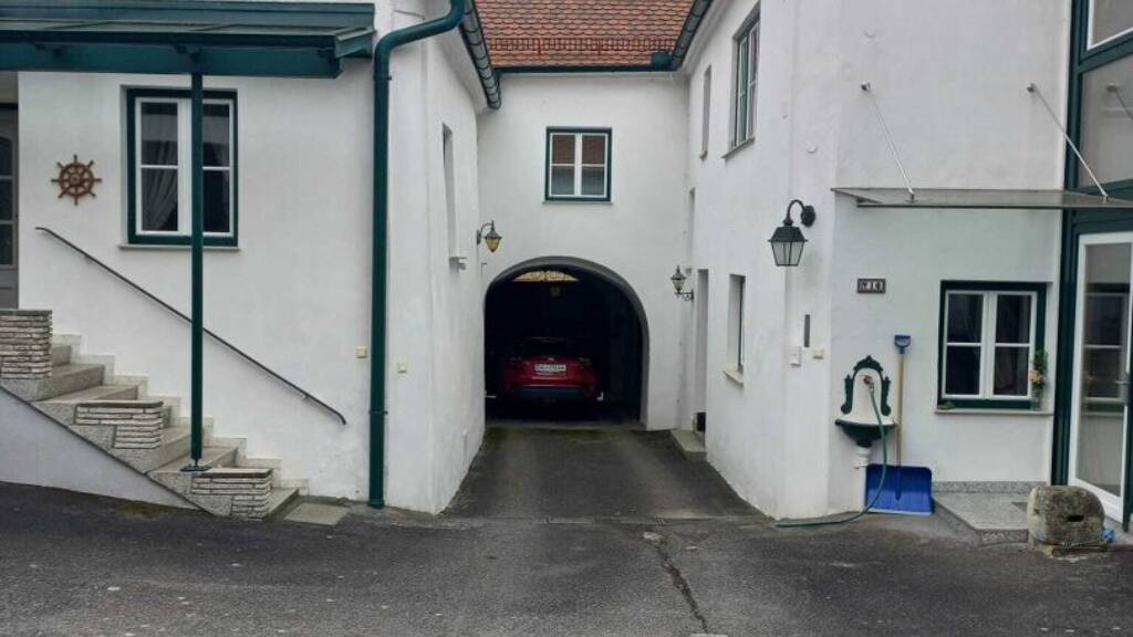 Mehrfamilienhaus zum Kauf 360.000 € 285 m² 1.293 m² Grundstück Pulkau 3741