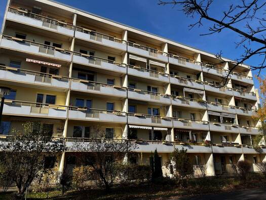 Wohnung zur Miete 526 € 5 Zimmer 86,3 m² frei ab sofort Clara-Zetkin-Ring 62 Frankfurt Frankfurt (Oder) 15232