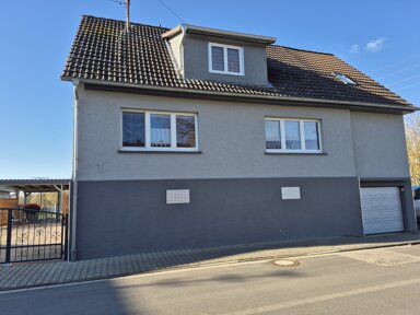 Einfamilienhaus zur Miete 1.600 € 5 Zimmer 167 m² 230 m² Grundstück frei ab 01.05.2025 Düdelsheim Büdingen 63654