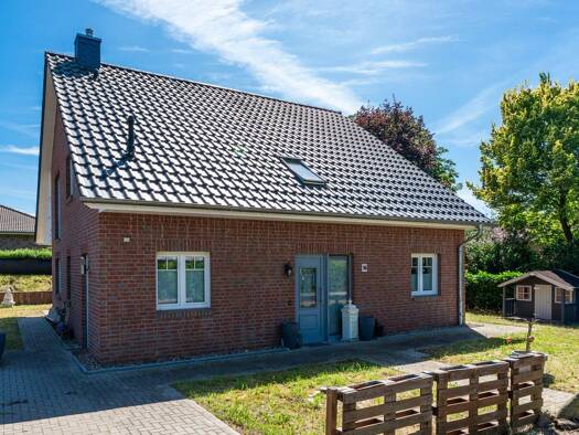 Haus zum Kauf 579.000 € 4 Zimmer 160 m² 598 m² Grundstück frei ab 01.11.2026 Asendorf Asendorf 21271