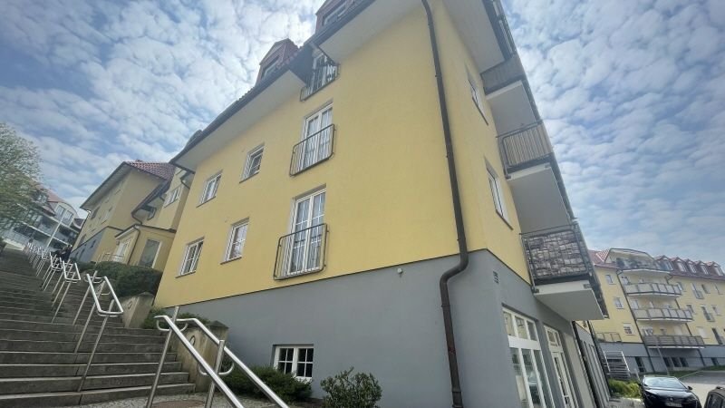 Laden zum Kauf 93.900 € 2 Zimmer 62,3 m²<br/>Verkaufsfläche Mitte Gotha 99867