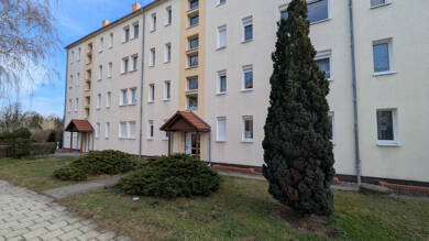 Wohnung zur Miete 290 € 2 Zimmer 46,8 m² 3. Geschoss Waldstraße 32 Spremberg Spremberg 03130