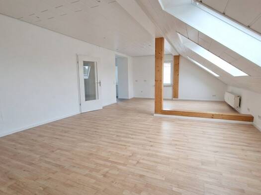 Wohnung zur Miete 750 € 2 Zimmer 74 m² Geschoss 1/2 frei ab 01.05.2026 Blieskasteler Straße 86 St. Ingbert Sankt Ingbert 66386