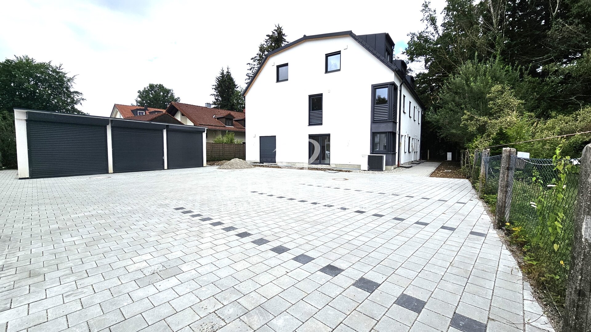 Reihenendhaus zum Kauf provisionsfrei 5 Zimmer 139,4 m²<br/>Wohnfläche 225,5 m²<br/>Grundstück ab sofort<br/>Verfügbarkeit Baldham Vaterstetten / Baldham 85598