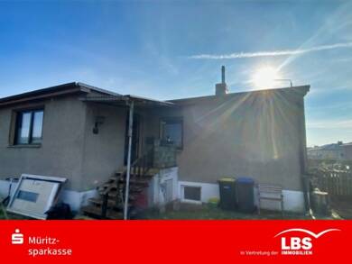 Einfamilienhaus zum Kauf provisionsfrei 219.000 € 4 Zimmer 100 m² 661 m² Grundstück Röbel Röbel 17207