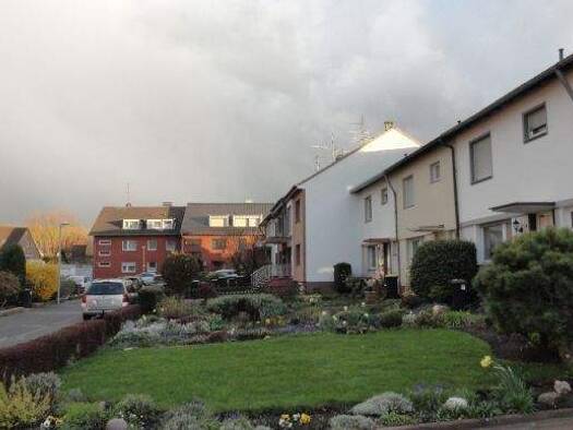 Studio zur Miete 400 € 1 Zimmer 34 m² 2. Geschoss frei ab sofort Alstädten/Burbach Hürth 50354