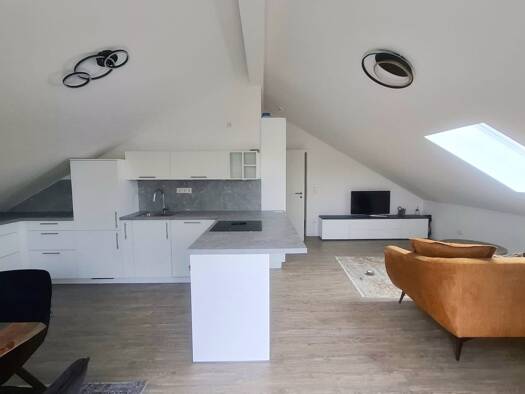 Wohnung zur Miete 680 € 3 Zimmer 63 m² Geschoss 2/3 frei ab 01.11.2026 Krondorf Schwandorf 92421