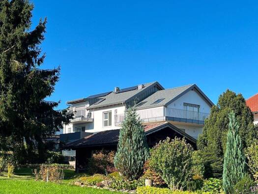 Terrassenwohnung zum Kauf - Erstbezug 463.000 € 3 Zimmer 86 m² 2. Geschoss frei ab sofort Berndorf bei Salzburg 5165