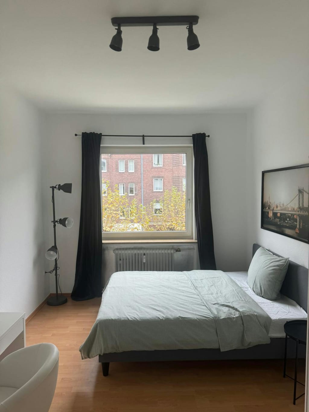 Wohnung zur Miete Wohnen auf Zeit 899 € 1 Zimmer 20 m²<br/>Wohnfläche 01.03.2025<br/>Verfügbarkeit Luegallee Oberkassel Düsseldorf 40545