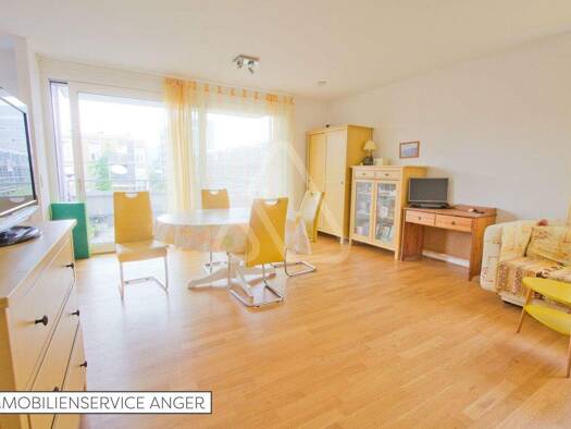 Wohnung zur Miete 1.250 € 3 Zimmer 90 m² frei ab 01.06.2026 Martin-Elsässer-Weg 4 Stadtmitte Esslingen am Neckar 73734