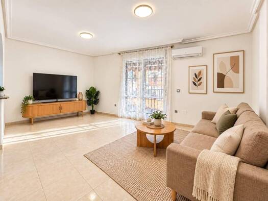 Reihenhaus zum Kauf 189.000 € 3 Zimmer 95 m² 30 m² Grundstück gotzone mora 10 Torrevieja 03184