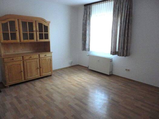 Wohnung zur Miete 680 € 2 Zimmer 65 m² Geschoss 1/2 frei ab sofort Bruck Erlangen 91058