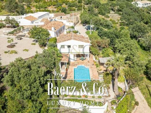 Villa zum Kauf 650.000 € 168 m² 2.560 m² Grundstück Conceição e Estoi