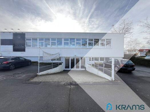Verkaufsfläche zur Miete provisionsfrei 2.280 € 3 Zimmer Metzingen Metzingen 72555
