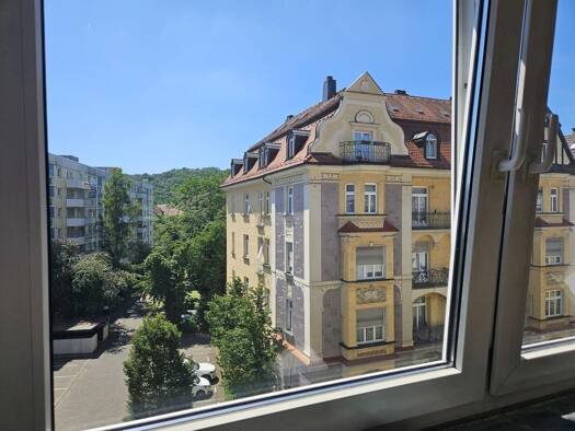 Wohnung zur Miete 1.568 € 5 Zimmer 112 m² frei ab sofort Sanderau Würzburg 97072