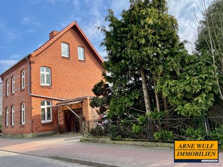 Einfamilienhaus zum Kauf 228.000 € 6 Zimmer 130 m²<br/>Wohnfläche 587 m²<br/>Grundstück Gadebusch Gadebusch 19205