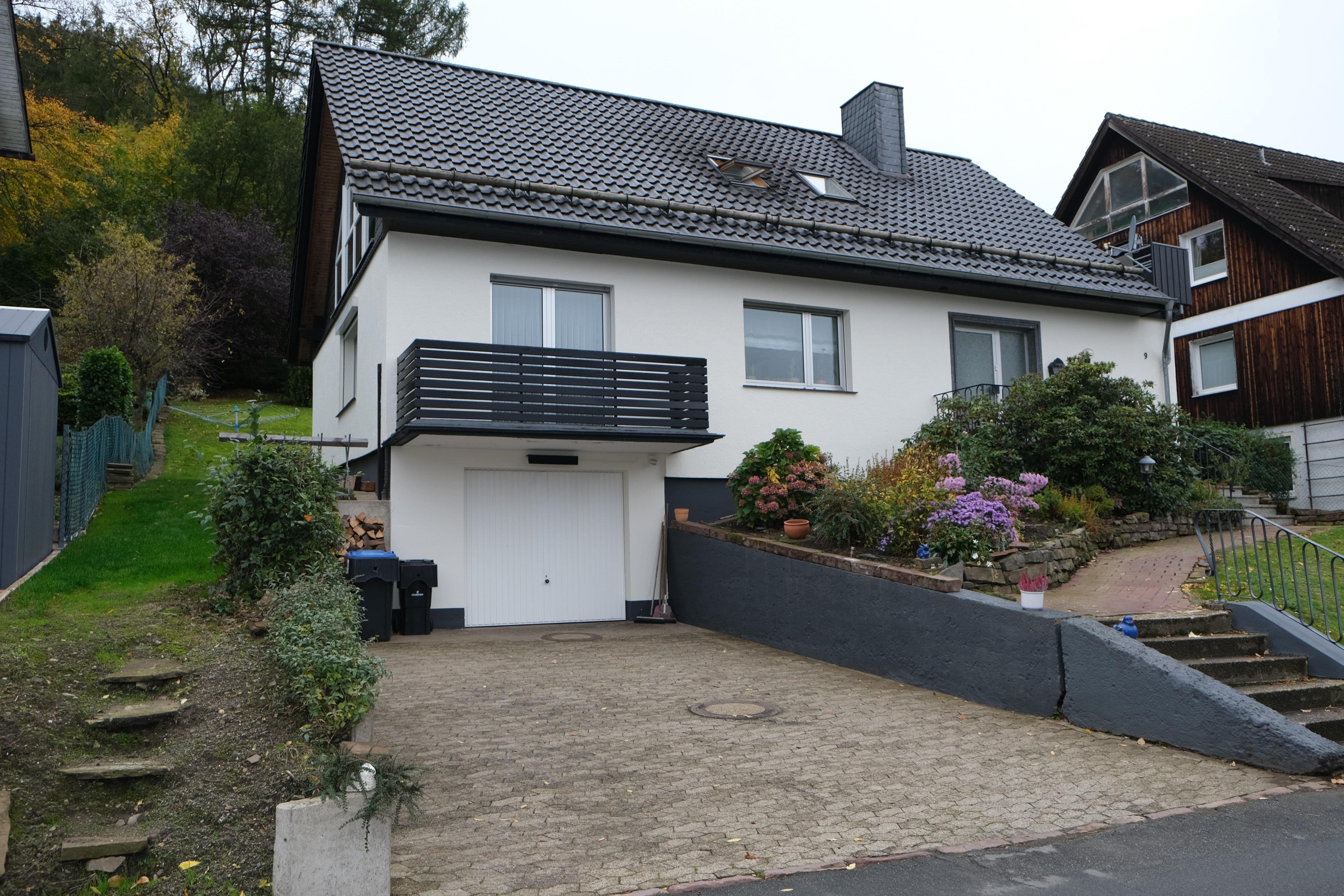 Einfamilienhaus zum Kauf 285.000 € 7 Zimmer 227 m²<br/>Wohnfläche 941 m²<br/>Grundstück Oker Goslar 38642