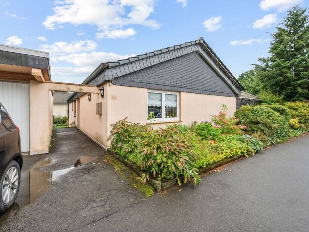 Einfamilienhaus zum Kauf 419.000 € 4 Zimmer 110 m² 710 m² Grundstück Innenstadt Hückeswagen 42499