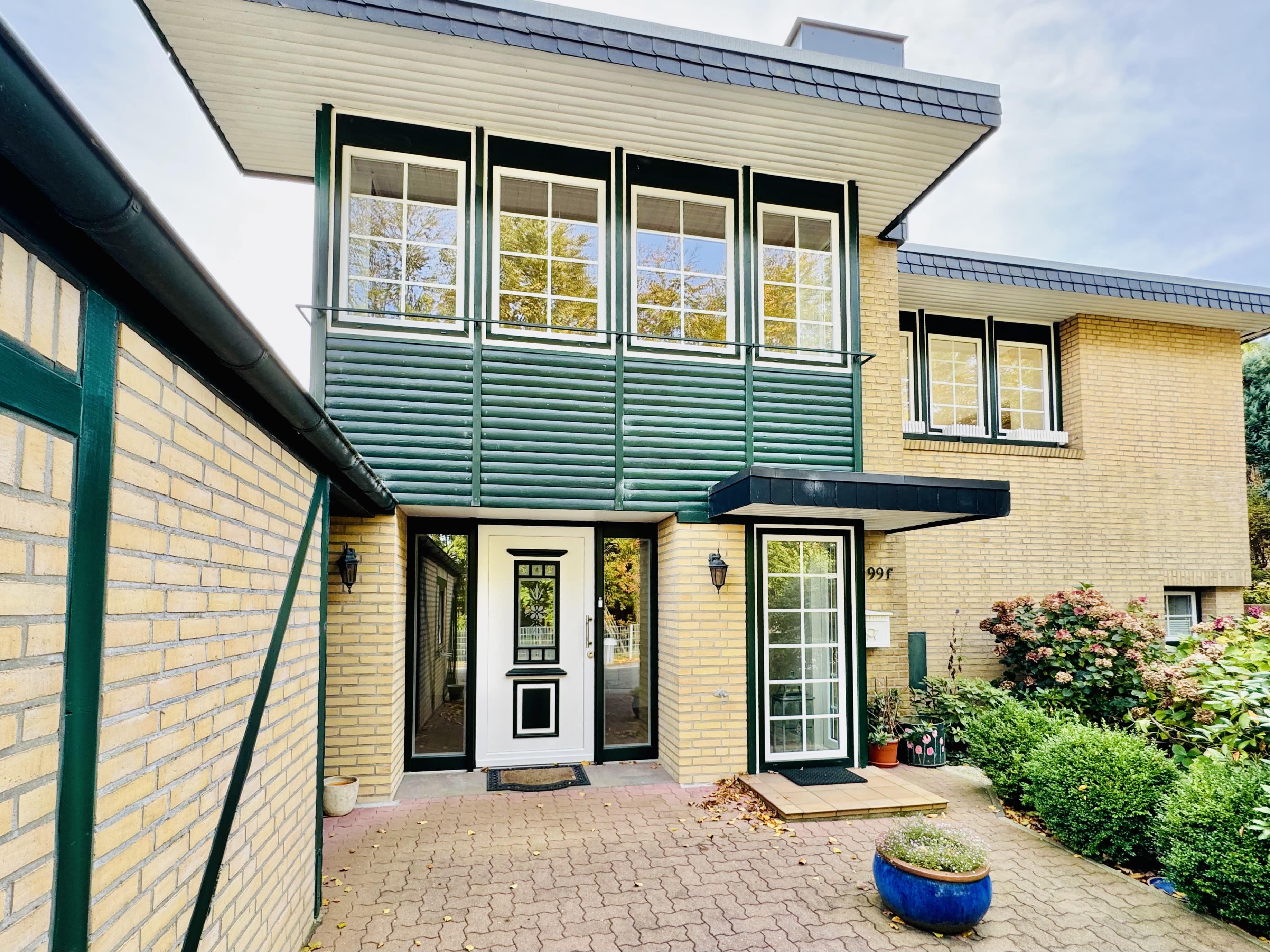 Einfamilienhaus zum Kauf 399.000 € 4 Zimmer 143 m²<br/>Wohnfläche 459 m²<br/>Grundstück 01.12.2024<br/>Verfügbarkeit Nordstadt - Klues Flensburg 24939