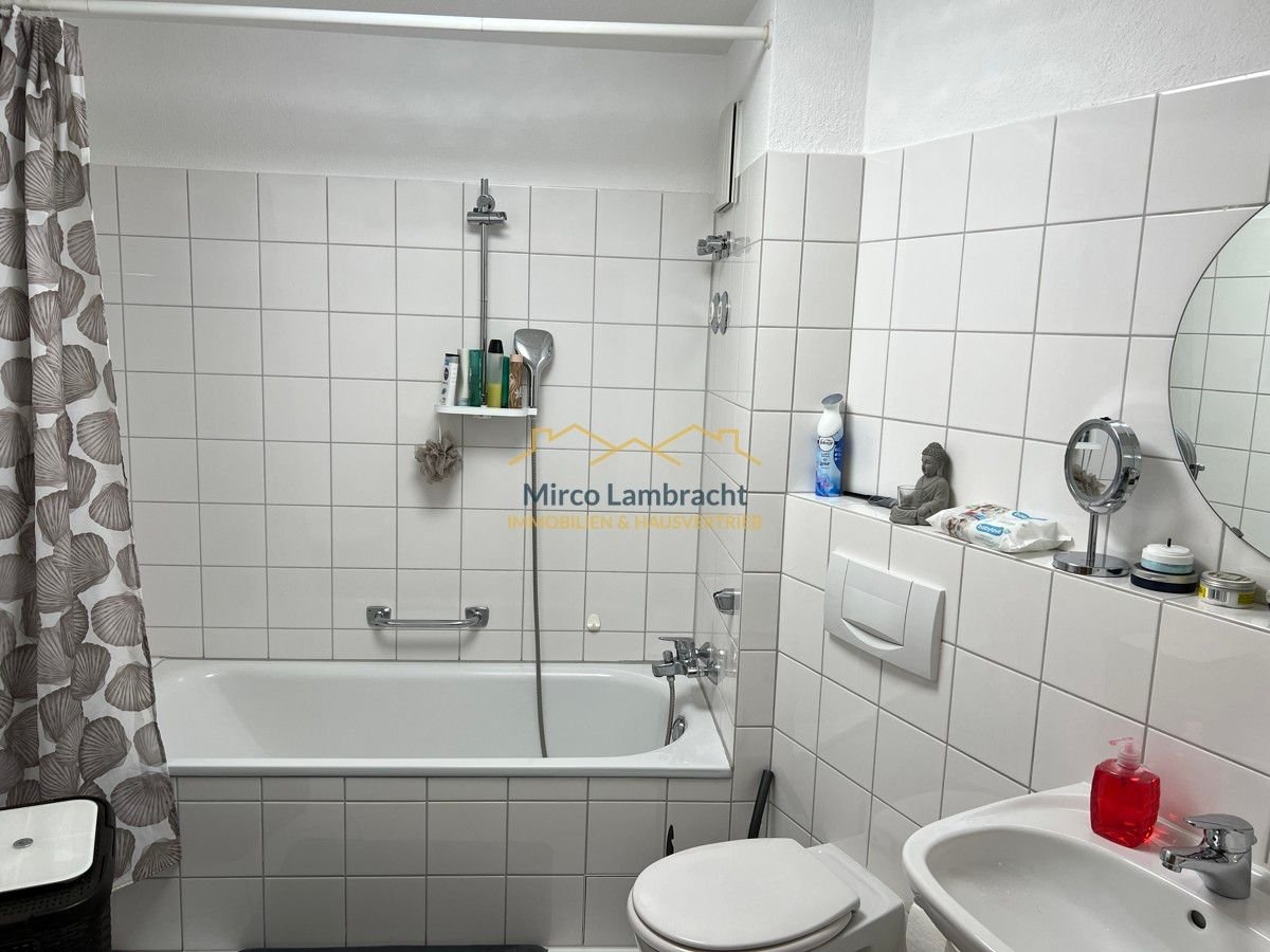 Wohnung zum Kauf 249.000 € 2 Zimmer 64,1 m²<br/>Wohnfläche 3.<br/>Geschoss Breisach Breisach am Rhein 79206