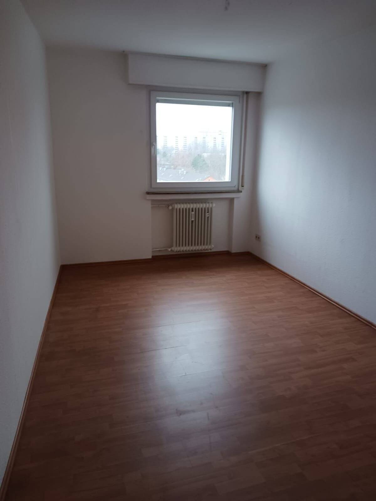 Property thumbnail 4