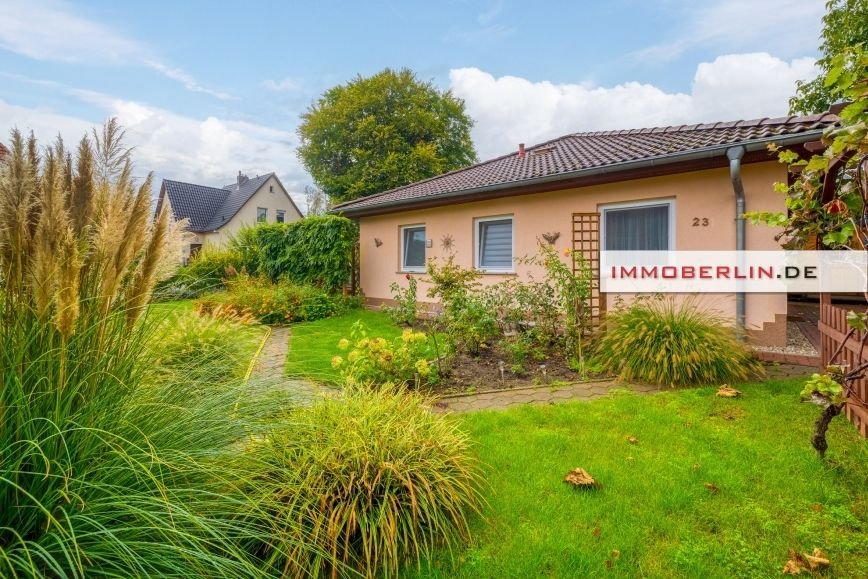 Bungalow zum Kauf 425.000 € 3 Zimmer 78 m²<br/>Wohnfläche 519 m²<br/>Grundstück ab sofort<br/>Verfügbarkeit Blankenfelde Blankenfelde-Mahlow 15827