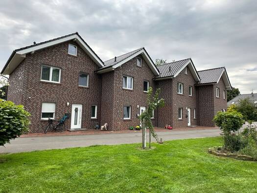 Reihenhaus zur Miete 990 € 4 Zimmer 89 m² frei ab 01.03.2026 Bremer Tor Alfhausen 49594