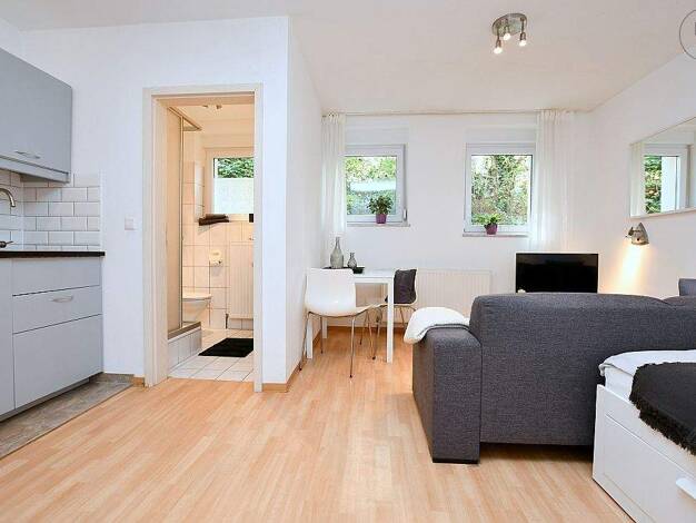 Wohnung zur Miete Wohnen auf Zeit 890 € 1 Zimmer 22 m² frei ab 15.01.2026 West Stuttgart 70193