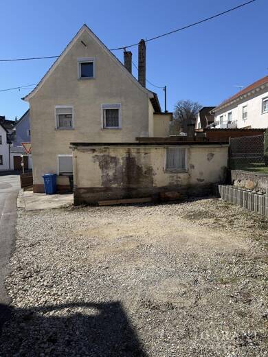 Einfamilienhaus zum Kauf 149.000 € 6 Zimmer 115 m² 243 m² Grundstück Schloßberg Bopfingen 73441