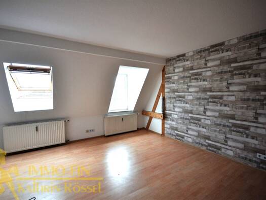 Wohnung zur Miete 335 € 2 Zimmer 54 m² 3. Geschoss Weißwasser 02943
