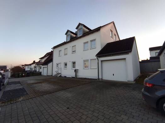 Wohnung zur Miete 930 € 3 Zimmer 85 m² Geschoss 2/3 frei ab sofort Wettstetten Wettstetten 85139