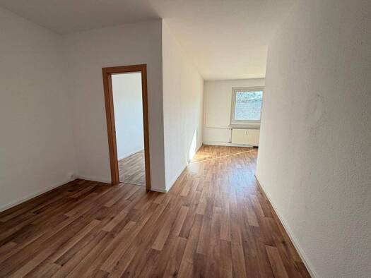 Wohnung zur Miete 380 € 4 Zimmer 69,3 m² 3. Geschoss Albert-Schweitzer-Straße 26 Chrieschwitz Plauen 08529