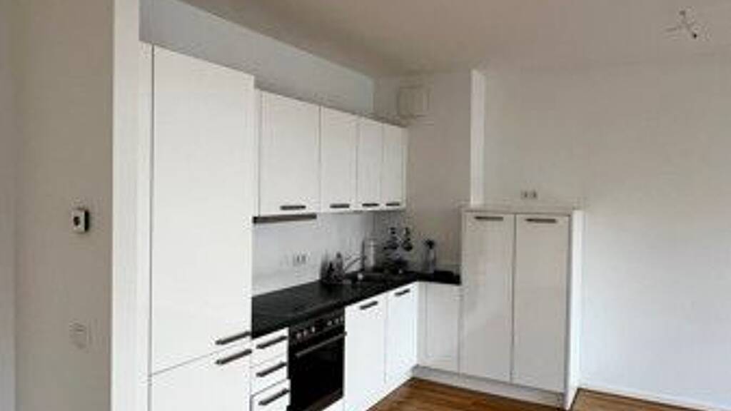 Wohnung zur Miete 1.980 € 3,5 Zimmer 93,9 m² 5. Geschoss frei ab 10.04.2026 Chausseestraße 40 Mitte Berlin 10115