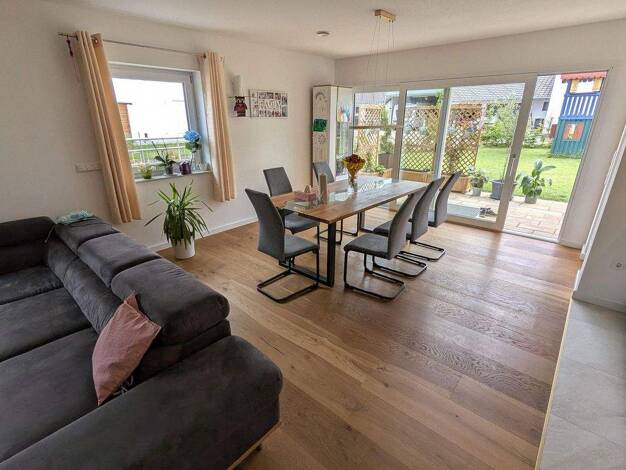 Einfamilienhaus zur Miete 1.799 € 10 Zimmer 190 m² 578 m² Grundstück frei ab 01.01.2026 Haiming 84533