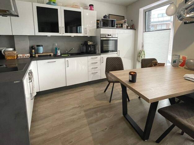 Studio zur Miete 1.280 € 3 Zimmer 94 m² 1. Geschoss frei ab 31.01.2026 Stade 21680