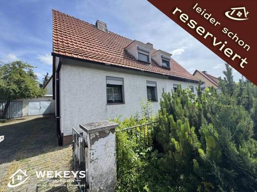 Doppelhaushälfte zum Kauf 48.000 € 4 Zimmer 80 m² 355 m² Grundstück Sömmerda 99610