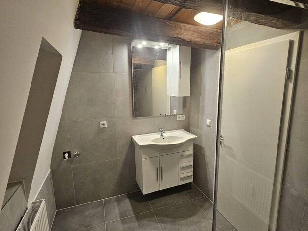 Wohnung zur Miete 1.000 € 3 Zimmer 75 m² 2. Geschoss Heinrich-Maulick-Straße 53 Mundelsheim 74395