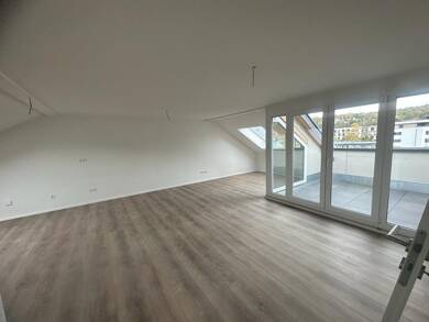Wohnung zum Kauf provisionsfrei 338.500 € 2,5 Zimmer 60,5 m² Dachgeschoss Dieselstraße 15 Pliensauvorstadt Esslingen am Neckar 73734