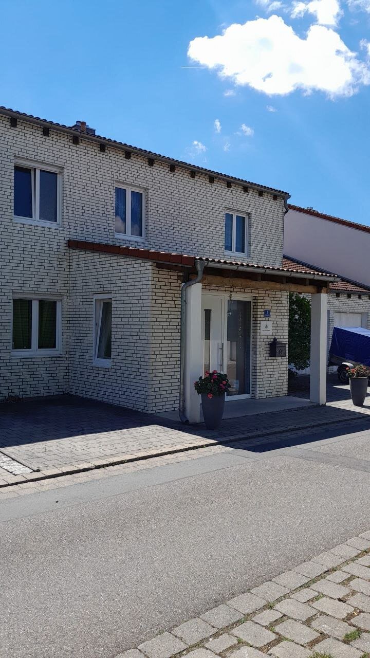 Einfamilienhaus zum Kauf 720.000 € 6 Zimmer 128 m²<br/>Wohnfläche 595 m²<br/>Grundstück Eichstätt Eichstätt 85072